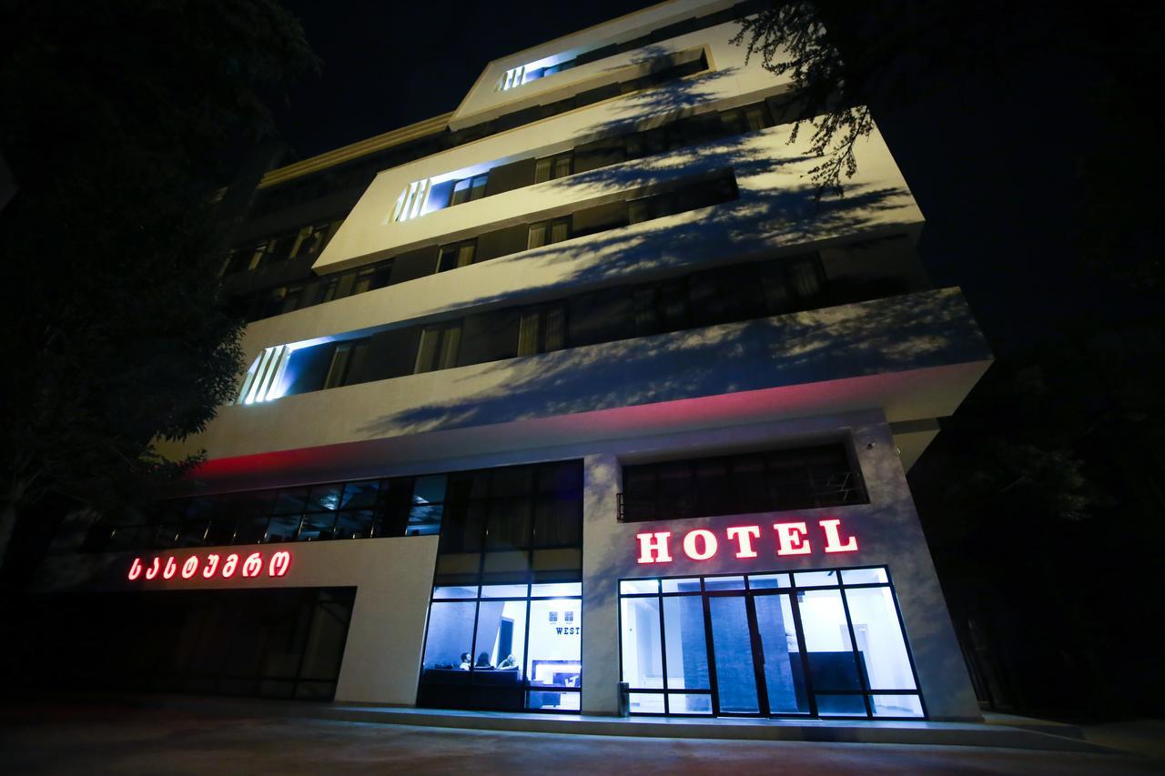 West Tower Hotel Kʼutʼaisi Exterior foto